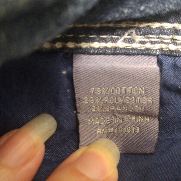 Karma Blue embroidered stretch jean capri size 5 - Picture 8 of 8